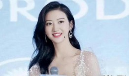 最新娱乐圈爆料的明星,神秘明星恋情曝光，幕后故事令人咋舌
